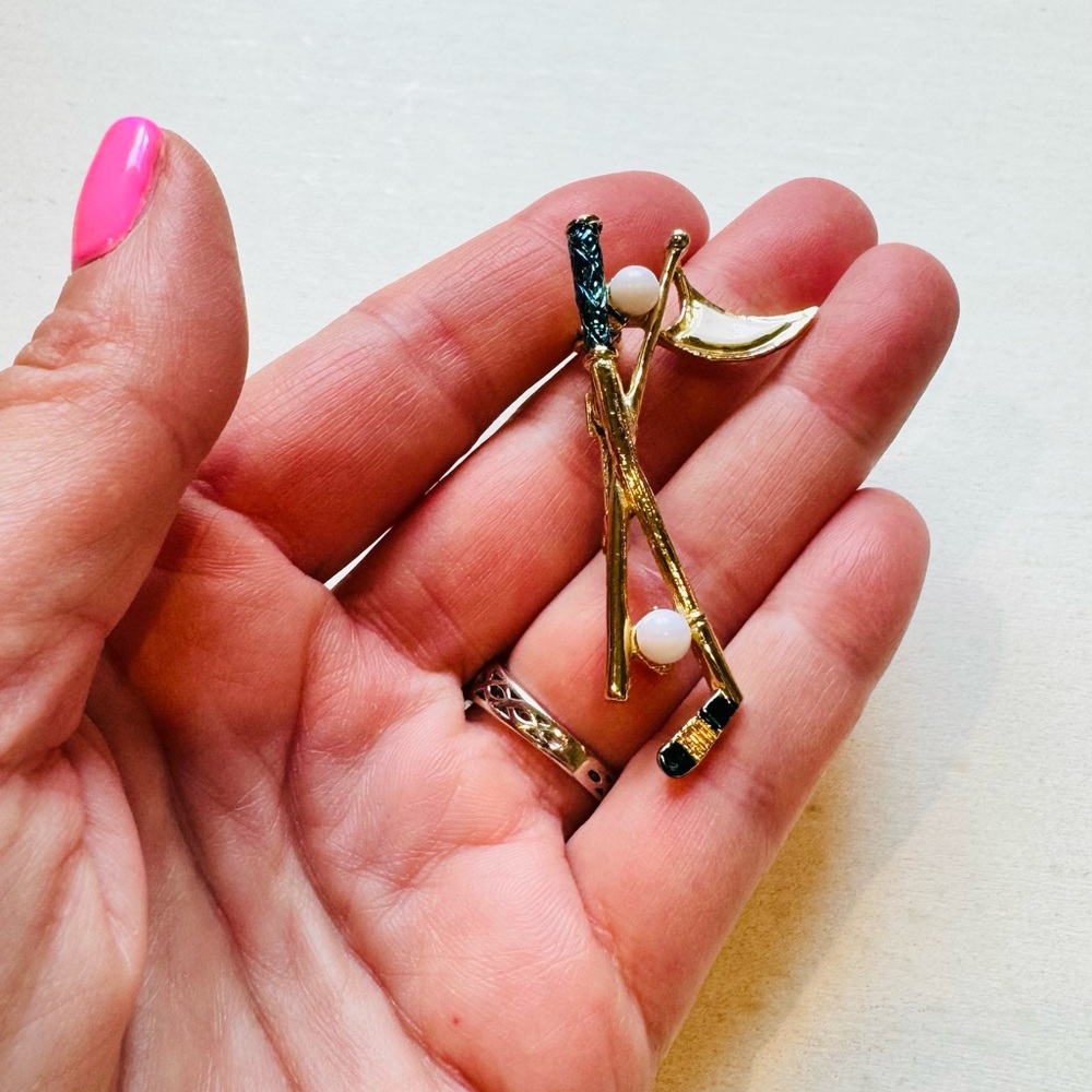 Vintage Golf Club Brooch Golden Silver white ball Pin Pendant Sports jewelry